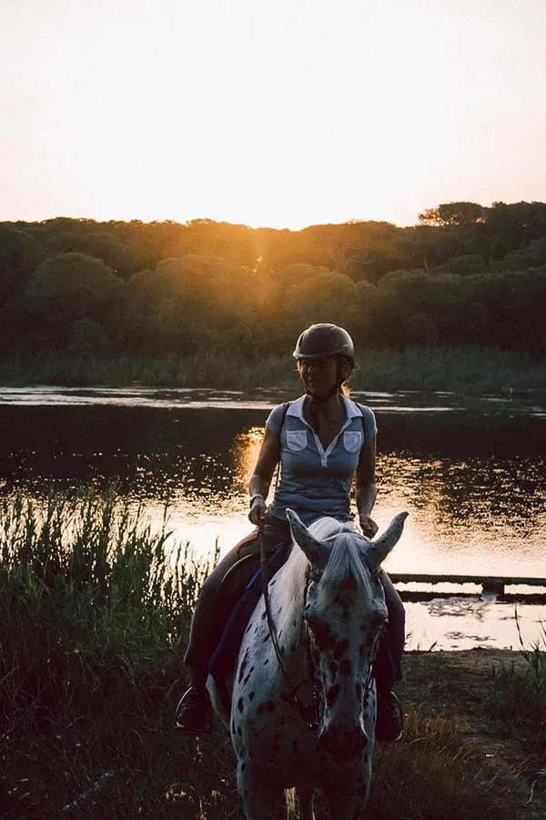 Horseback riding in the Tuscan Maremma from the Tombolo Reserve to the sea © Photo (c) Gianni Buonsante